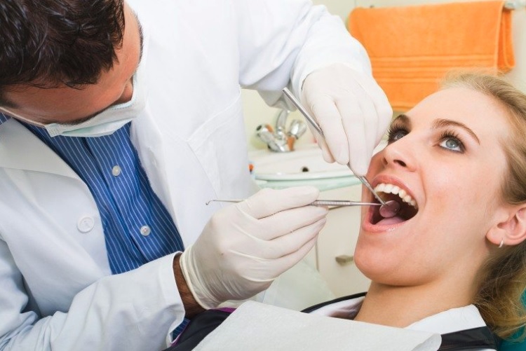 dental check up and cleaning cost in Macquarie Park