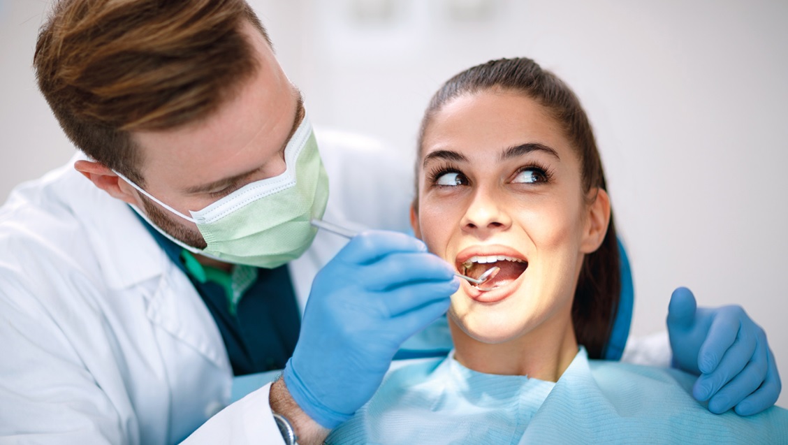 Dental crowns in Macquarie Park